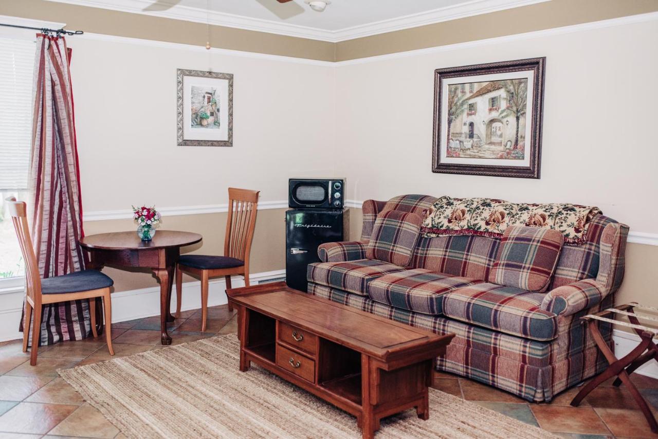 Benn Conger Inn Groton Dış mekan fotoğraf